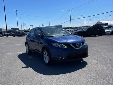 NISSAN Sentra 2018 - Thumbnail 6