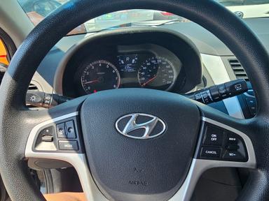 HYUNDAI Accent 2012 - Thumbnail 9