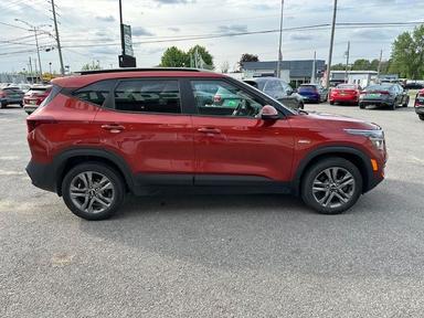 KIA Seltos 2021 - Thumbnail 6