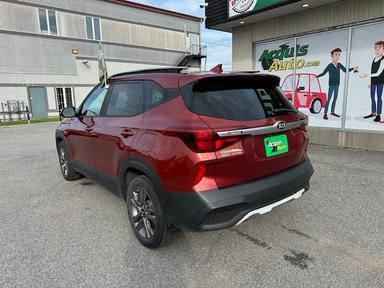 KIA Seltos 2021 - Thumbnail 3