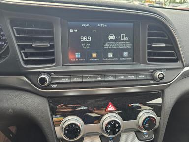 HYUNDAI Elantra 2020 - Thumbnail 12