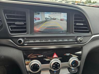 HYUNDAI Elantra 2020 - Thumbnail 13
