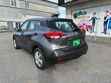 NISSAN Kicks 2020 - Thumbnail 3