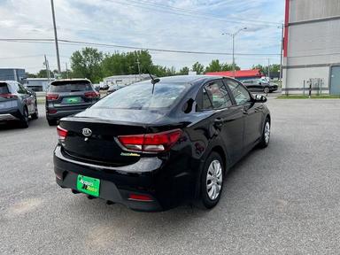KIA Rio 2020 - Thumbnail 5