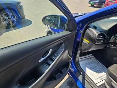 HYUNDAI Elantra GT 2019 - Thumbnail 7