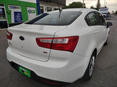 KIA Rio 2013 - Thumbnail 5