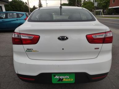 KIA Rio 2013 - Thumbnail 6