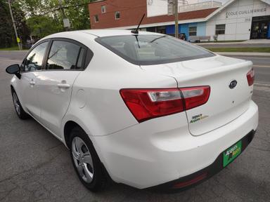 KIA Rio 2013 - Thumbnail 7