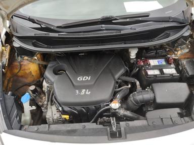 KIA Rio 2013 - Thumbnail 10