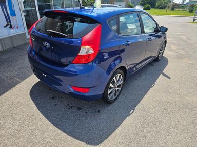 HYUNDAI Accent 2017 - Thumbnail 4
