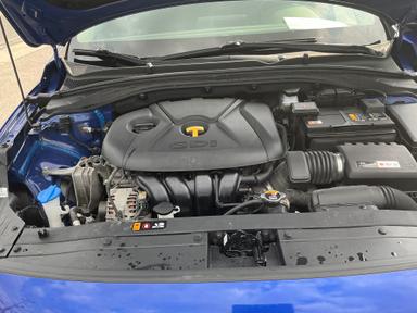 HYUNDAI Elantra GT 2020 - Thumbnail 9