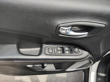 JEEP Compass 2019 - Thumbnail 11