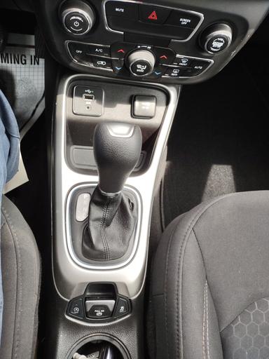 JEEP Compass 2019 - Thumbnail 17