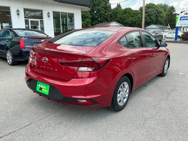 HYUNDAI Elantra 2020 - Thumbnail 4