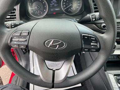 HYUNDAI Elantra 2020 - Thumbnail 13