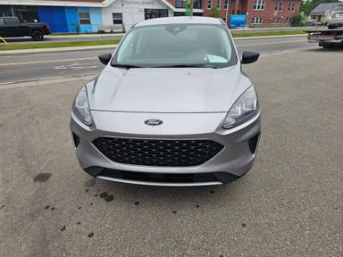 FORD Escape 2022 - Thumbnail 4