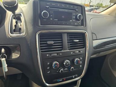 DODGE Grand Caravan 2019 - Thumbnail 13