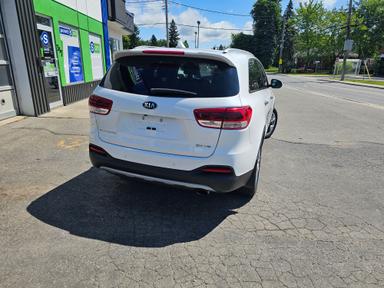 KIA Sorento 2018 - Thumbnail 3