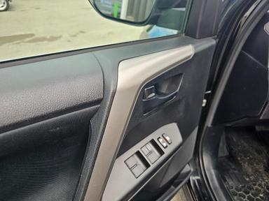 TOYOTA RAV4 2018 - Thumbnail 6