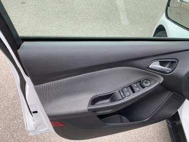 FORD Focus 2013 - Thumbnail 8