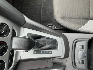 FORD Focus 2013 - Thumbnail 12